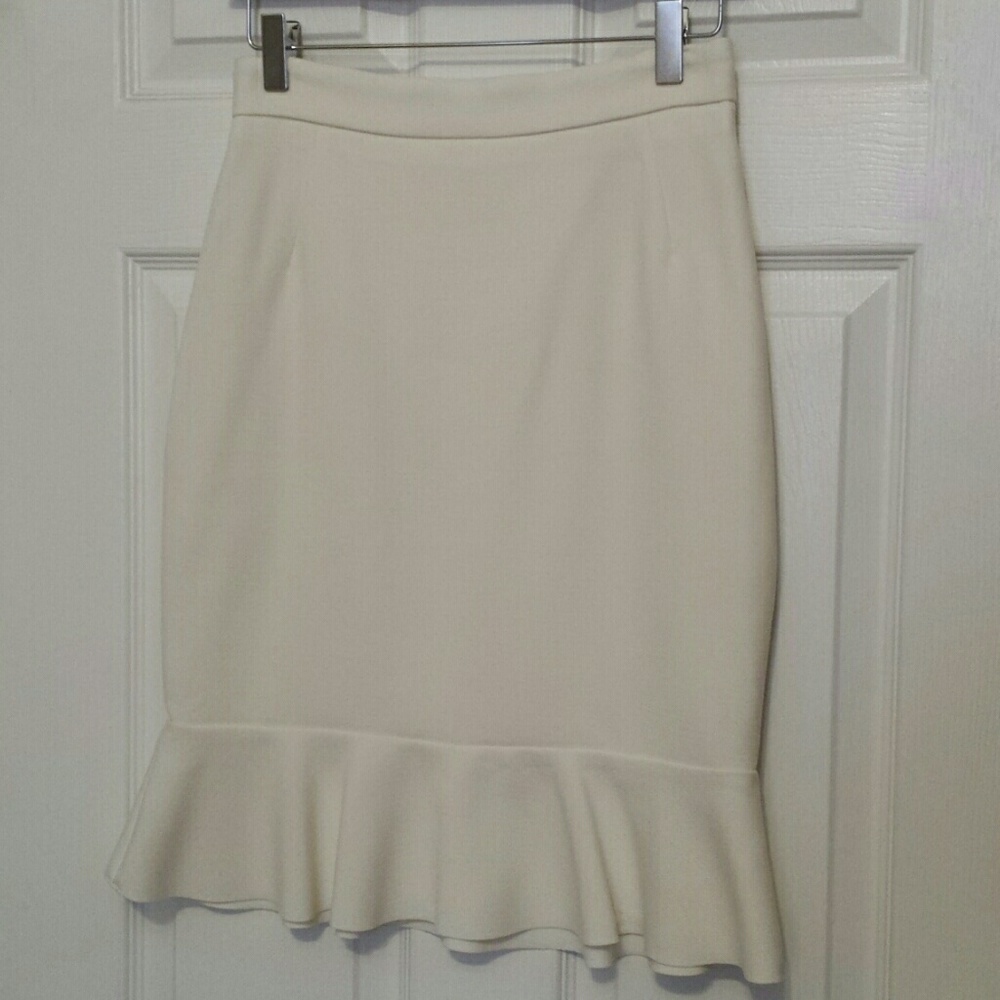White ruffled pencil skirt